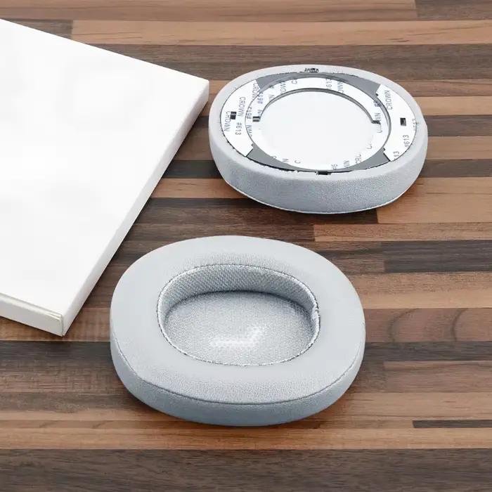 Coussinets d'oreille de rechange en mousse pour casque JBL E55BT