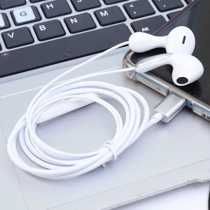 Écouteurs filaires USB C Type C avec microphone et télécommande