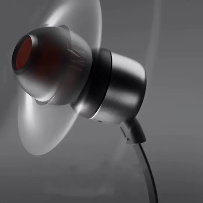 Écouteurs intra-auriculaires JBL TUNE 310C avec microphone intégré et contrôle de volume pour musique haute résolution et appels filaires